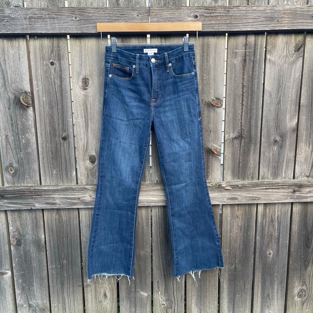 Good American • Good Flare Raw Hem in Blue004